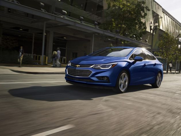 2016 Chevrolet Cruze specs: 42 mpg fuel highway economy rating