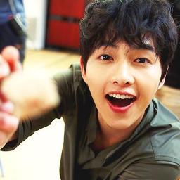 Song Joong-ki news: Asian superstar takes a break from his ...