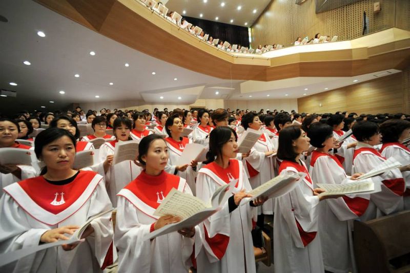 Chatbots and audio bibles powered by AI move into pews and pulpits of South Korean churches - Vimarsana News