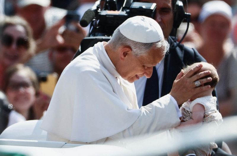 Pro-migrant Catholic bishop installed in Trump's backyard