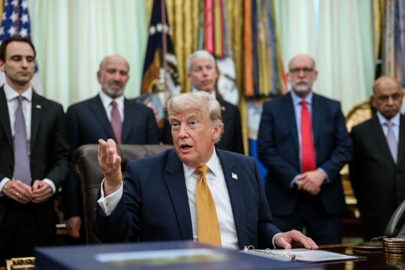 Religious Liberty Commission report received by Trump seen to seek blurring of the church-state divi