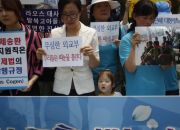 north-korean-defectors-protest