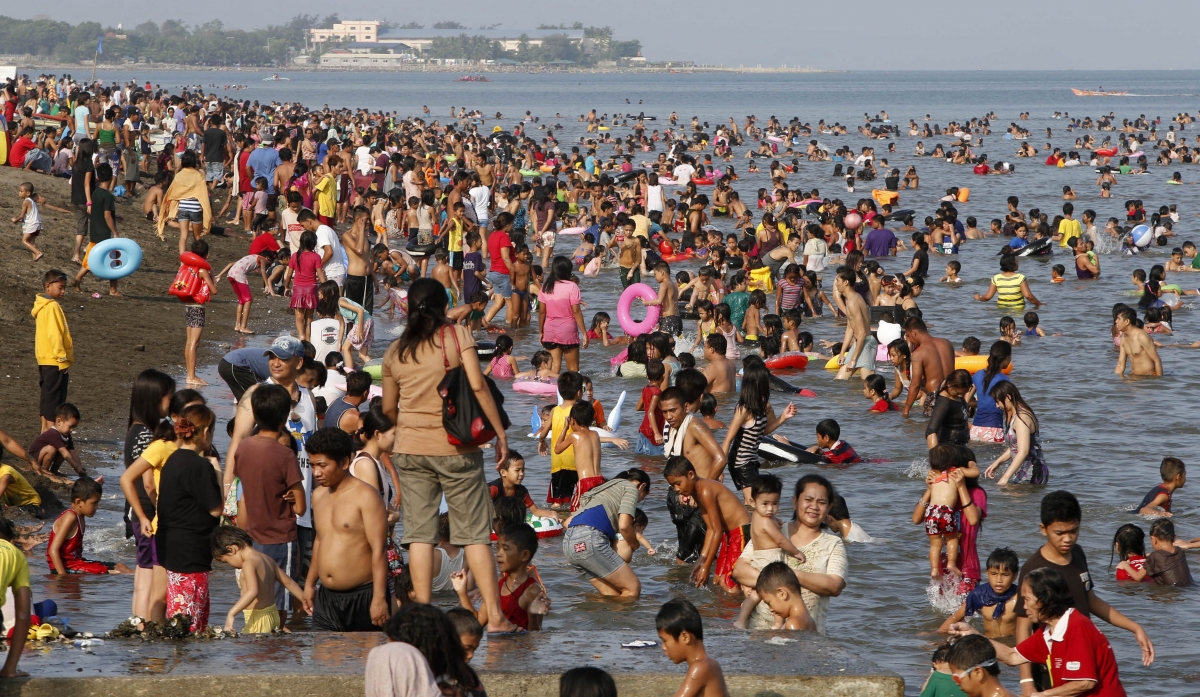 Philippines's Good Friday group re-enacts crucifixions and whippings - Vimarsana News