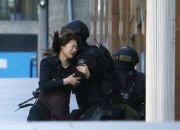 sydney-siege-hostage